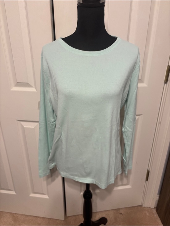 Eddie Bauer Tops - Eddie Bauer Long Sleeve Crewneck Ter